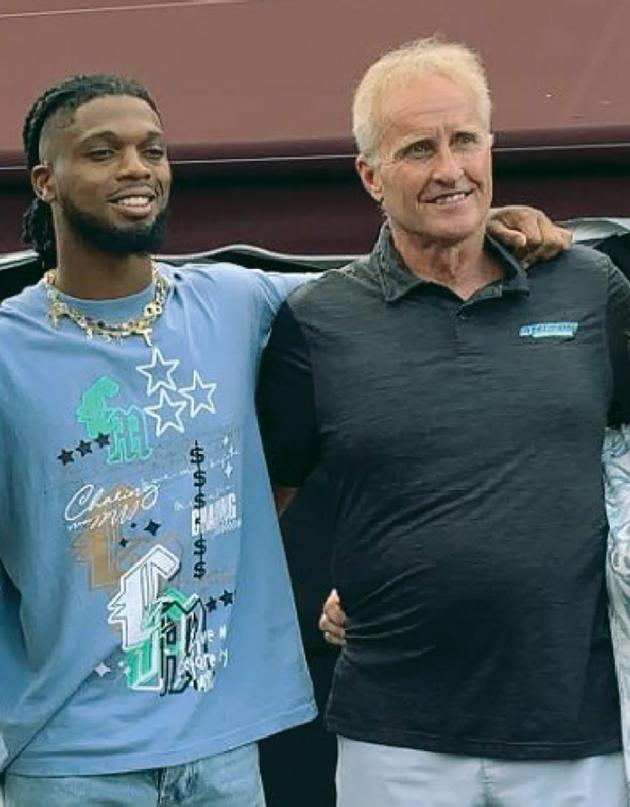 Martinizing Store Steps onto the Gridiron American Drycleaner