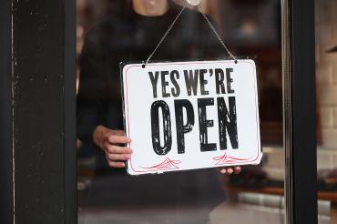 Buying, Selling or Expanding a Drycleaning Company