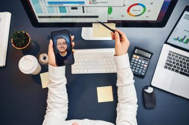 Leading with Vision, Succeeding Through Communication