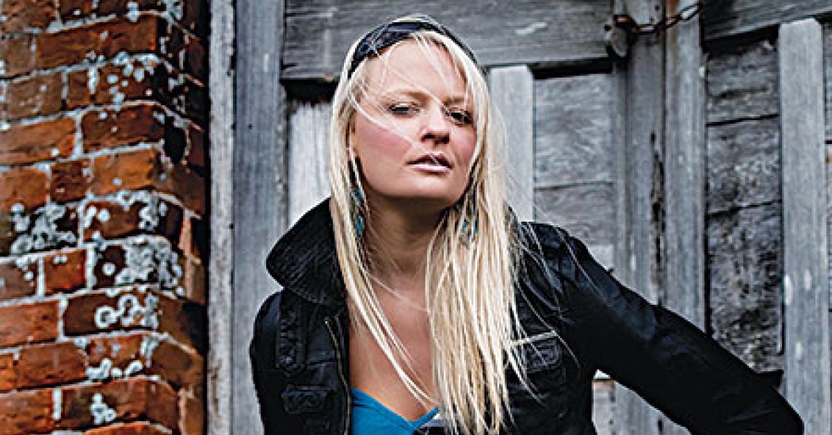 02b36086 denim girl web