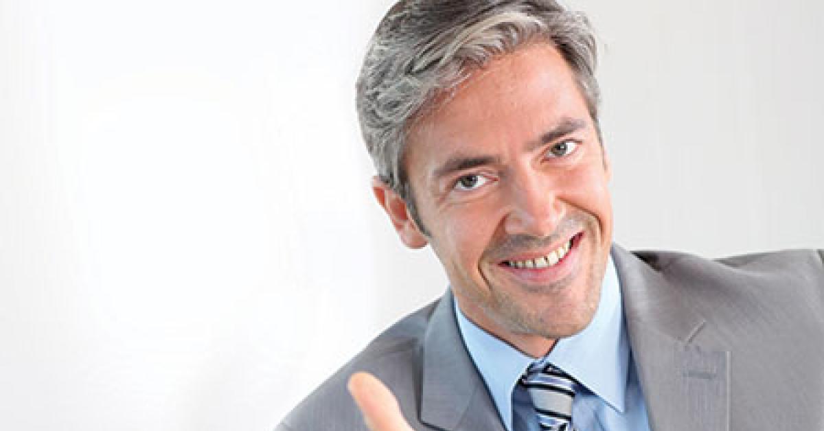 02h76788 businessman2 web