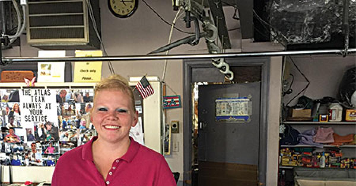 1 atlas dry cleaning ky johnnie nylon img 2539rev web