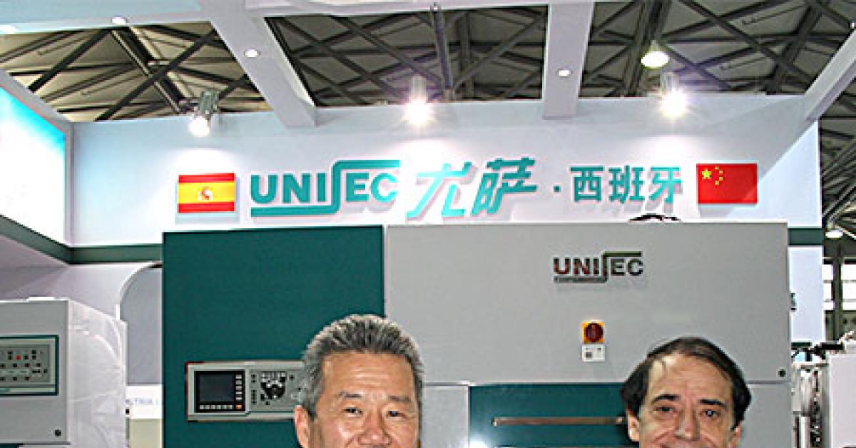 texcare asia 2017 albert lee and unisec owner great shot use this img 2517 web