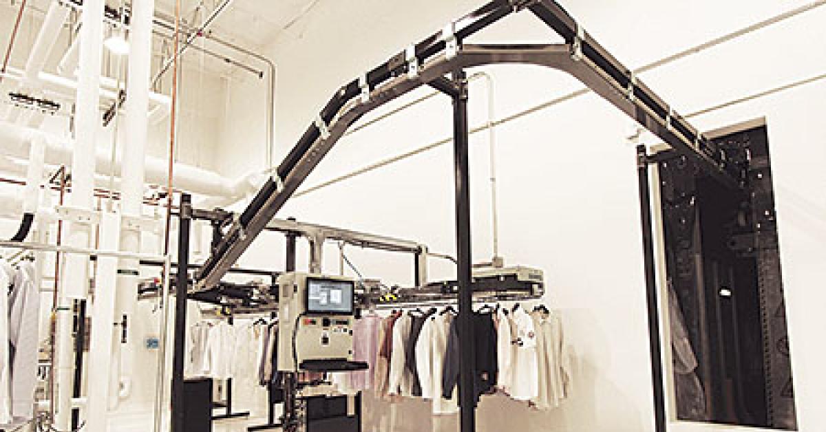 bb small conveyor within drycleaning area web