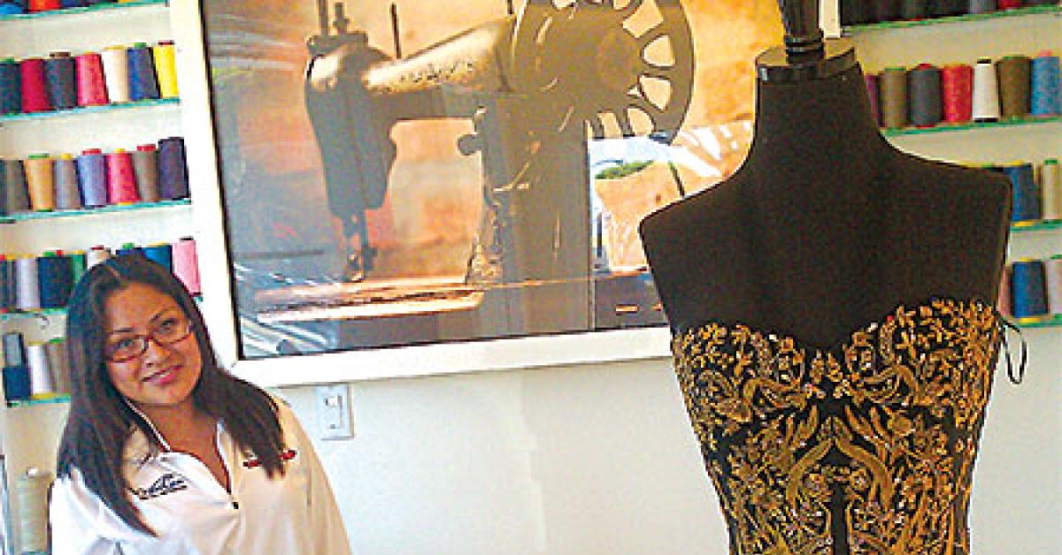 door to door woman works on an alexander mcqueen gown worn by jessica chastain at 2018 oscars web
