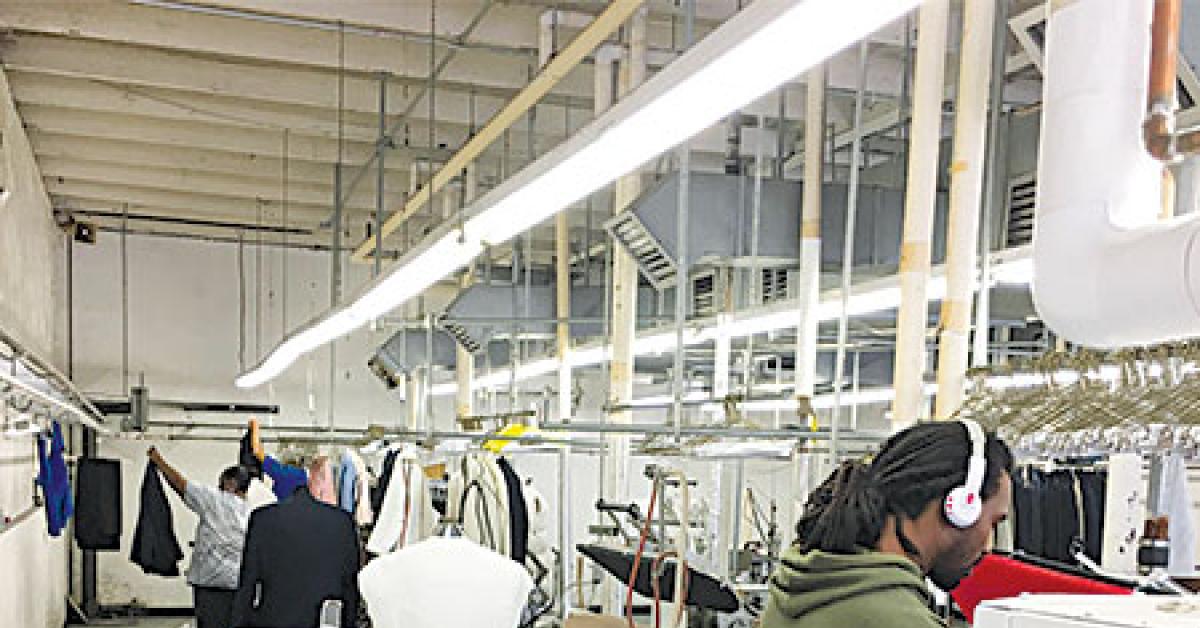 highland people pressing hanging web