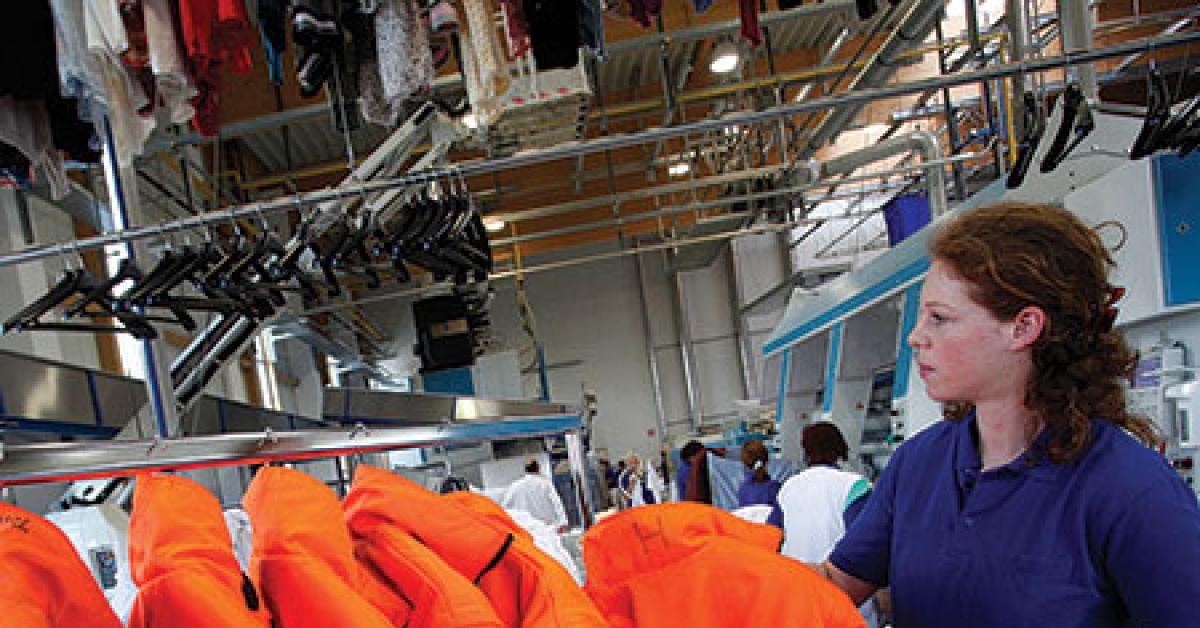 hohenstein cleaning high visibility clothing merz 0631 ret web