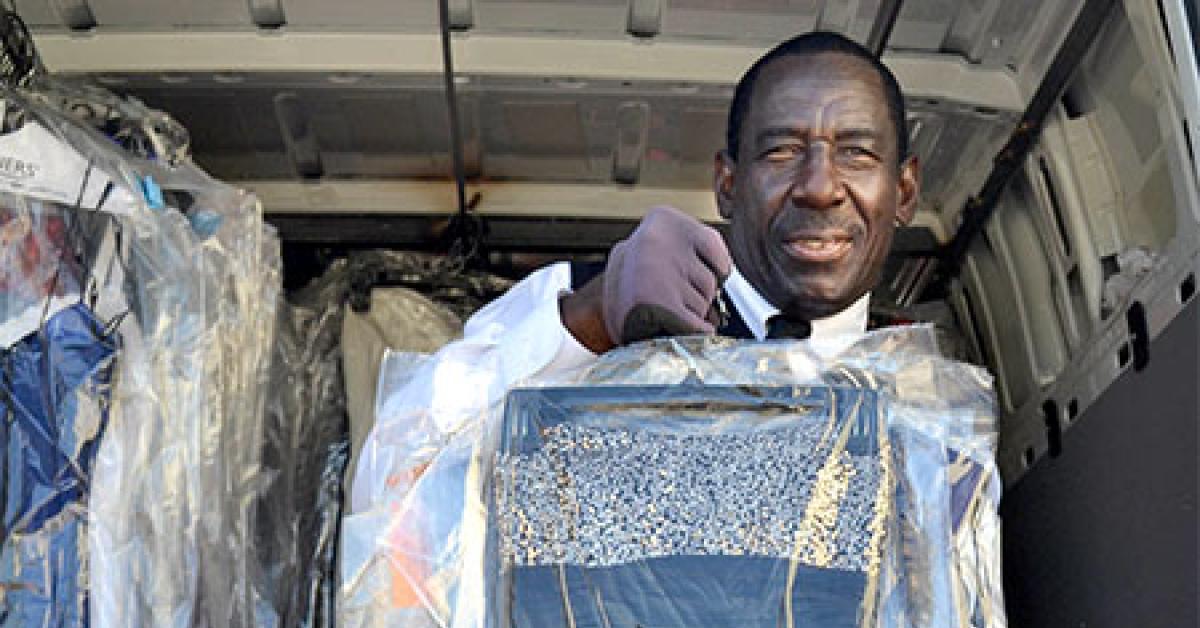 mw cares jimmy w gowns dsc 0400 web