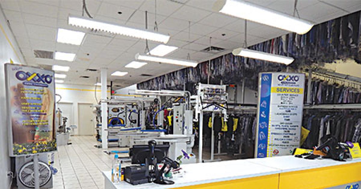 oxxo frisco transparent environment 2 web