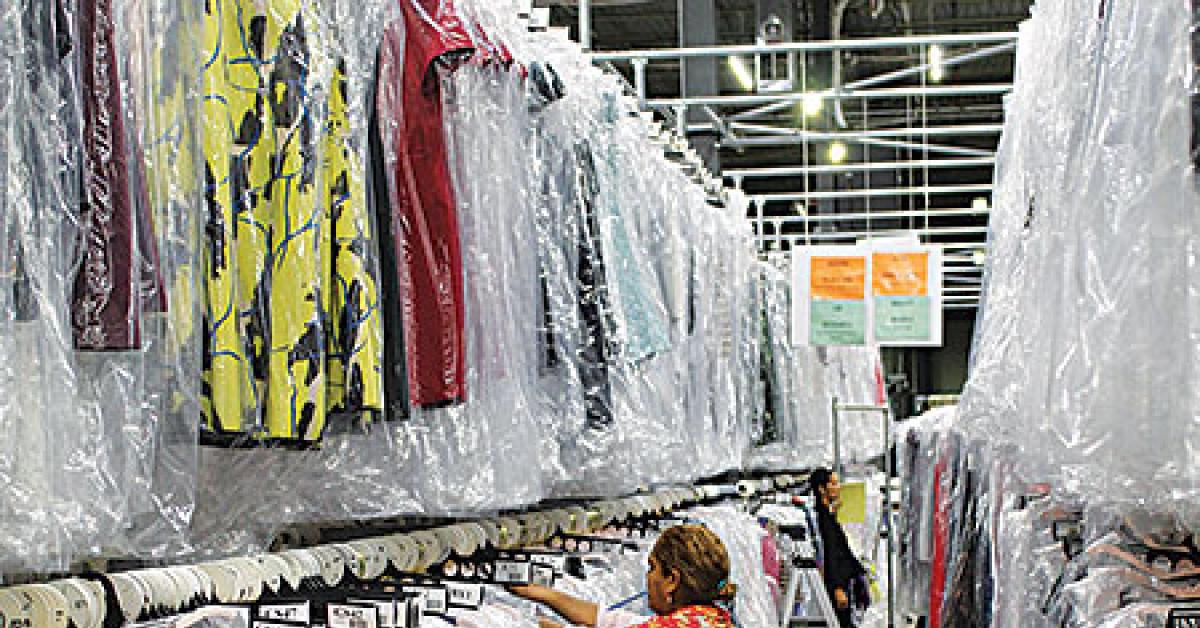 rent the runway waiting inventory web