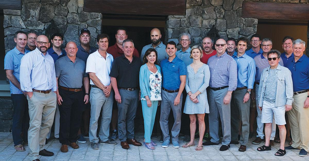 round table of launderers dry cleaners 2019 group shot dscf6524 web