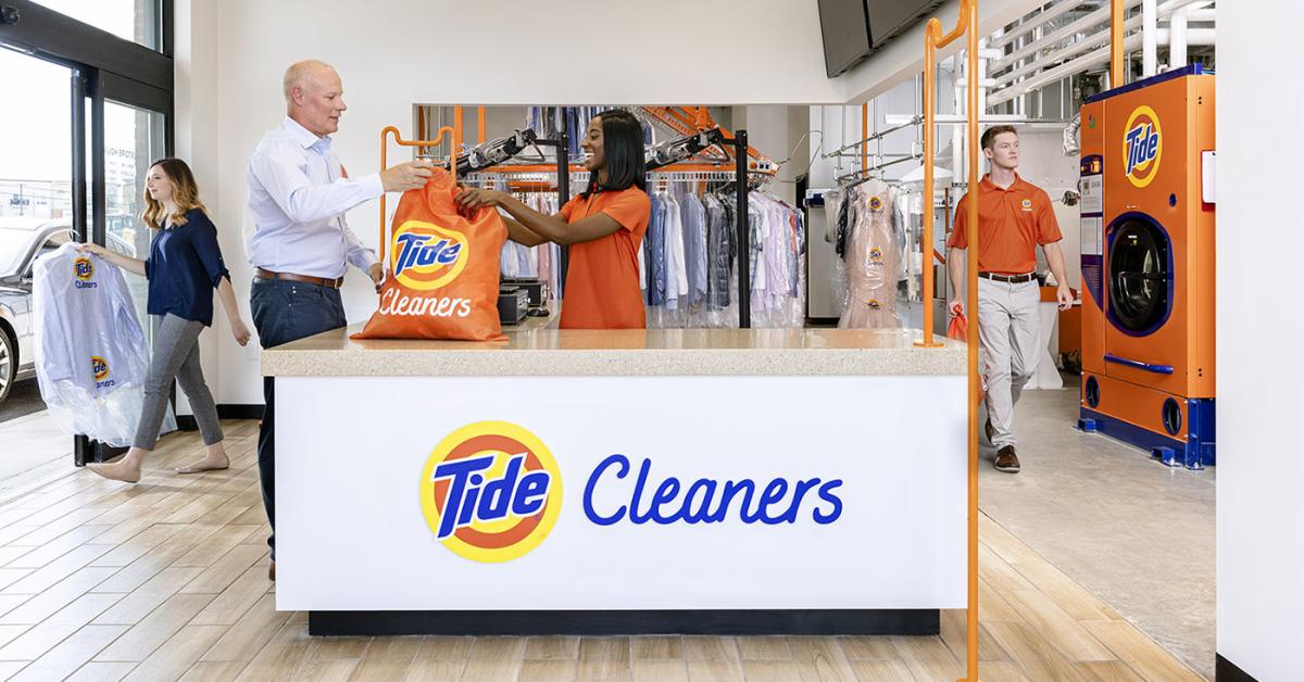 Tide Cleaners and Tide Laundromats Expands in Florida