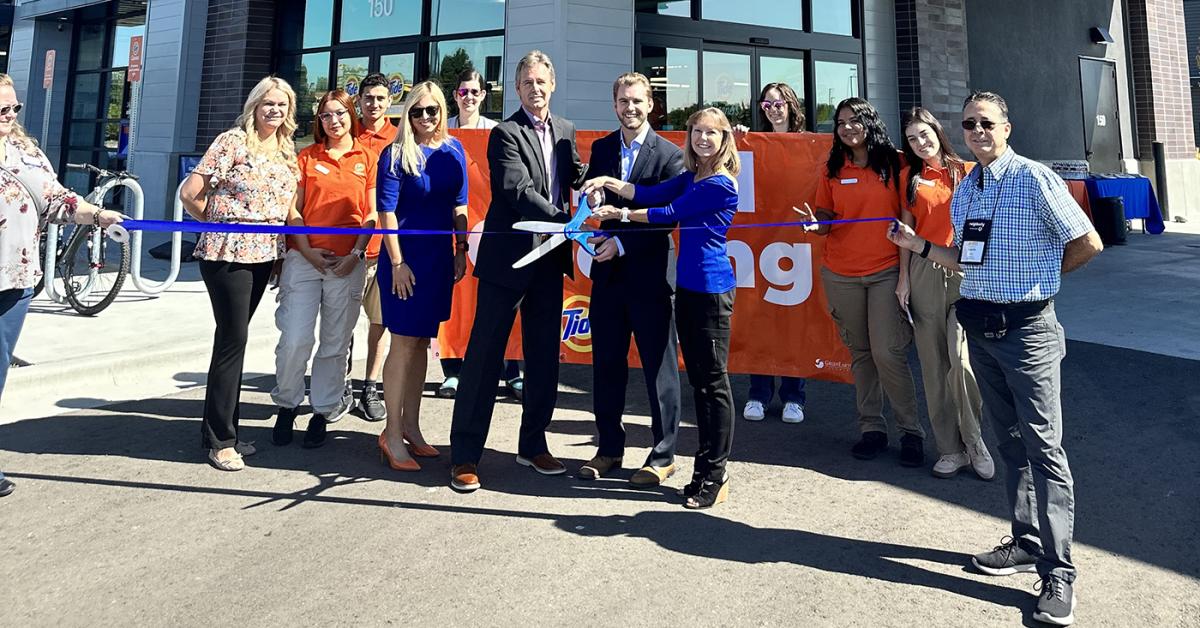 Father, Son Expand Idaho Tide Cleaners Franchise