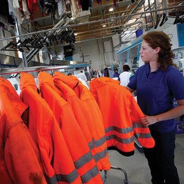 hohenstein cleaning high visibility clothing merz 0631 ret web