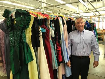 Zengeler Cleaners Kicks Off 2024 Prom Dress Collection